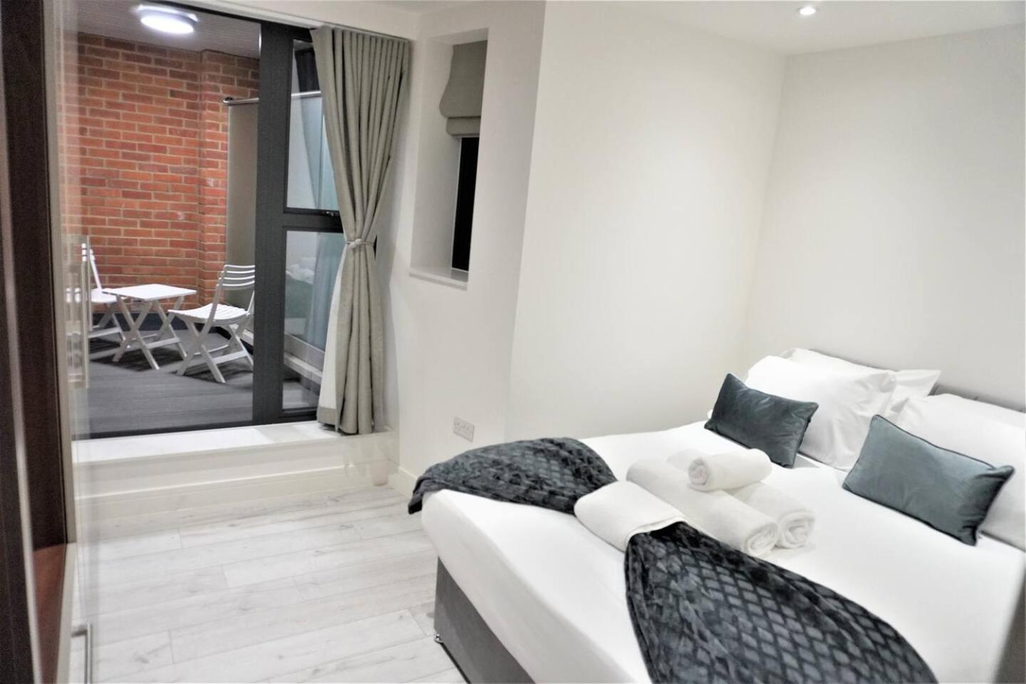 Queens Luxury Apartments Wembley Stadium - لندن المظهر الخارجي الصورة