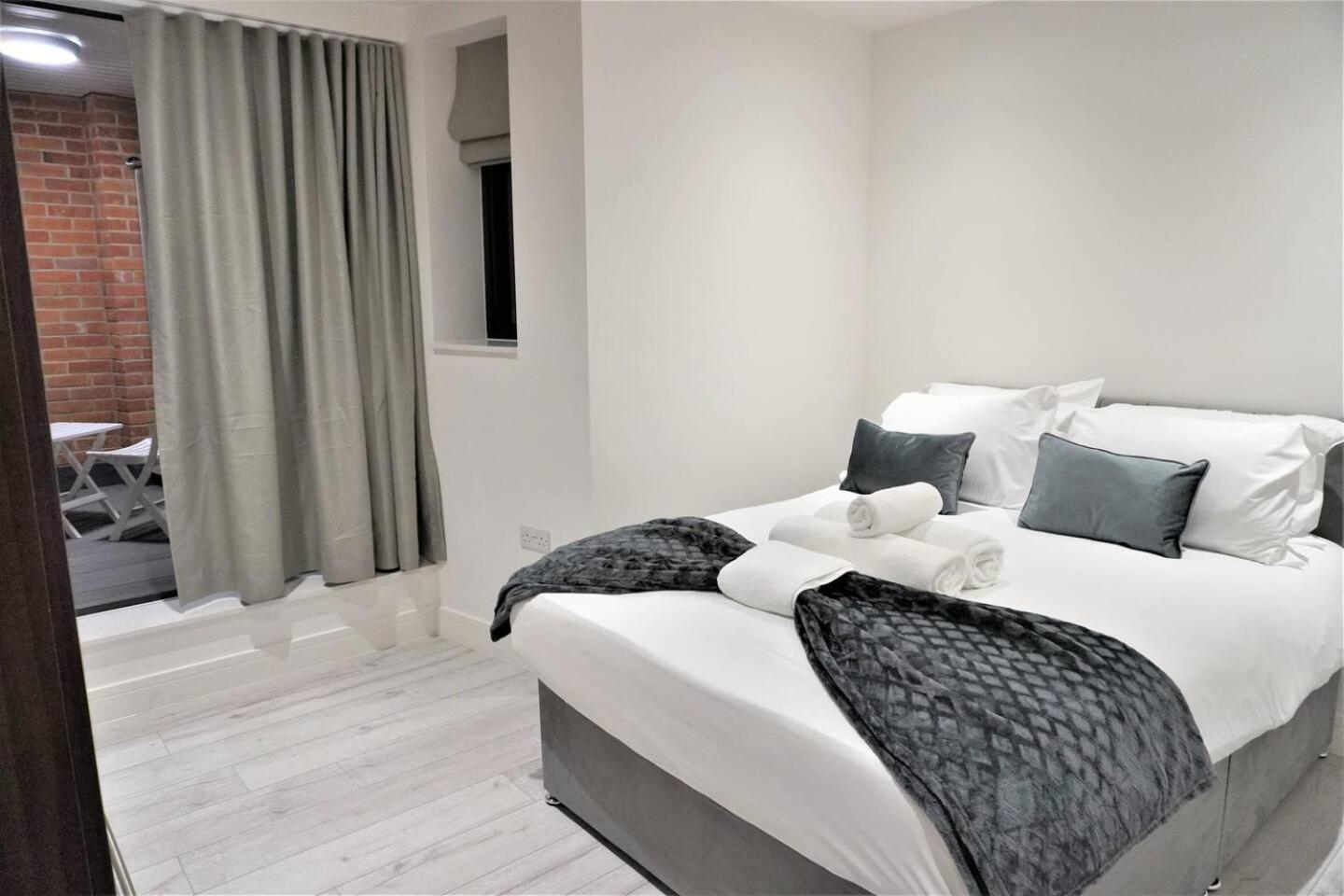 Queens Luxury Apartments Wembley Stadium - لندن المظهر الخارجي الصورة