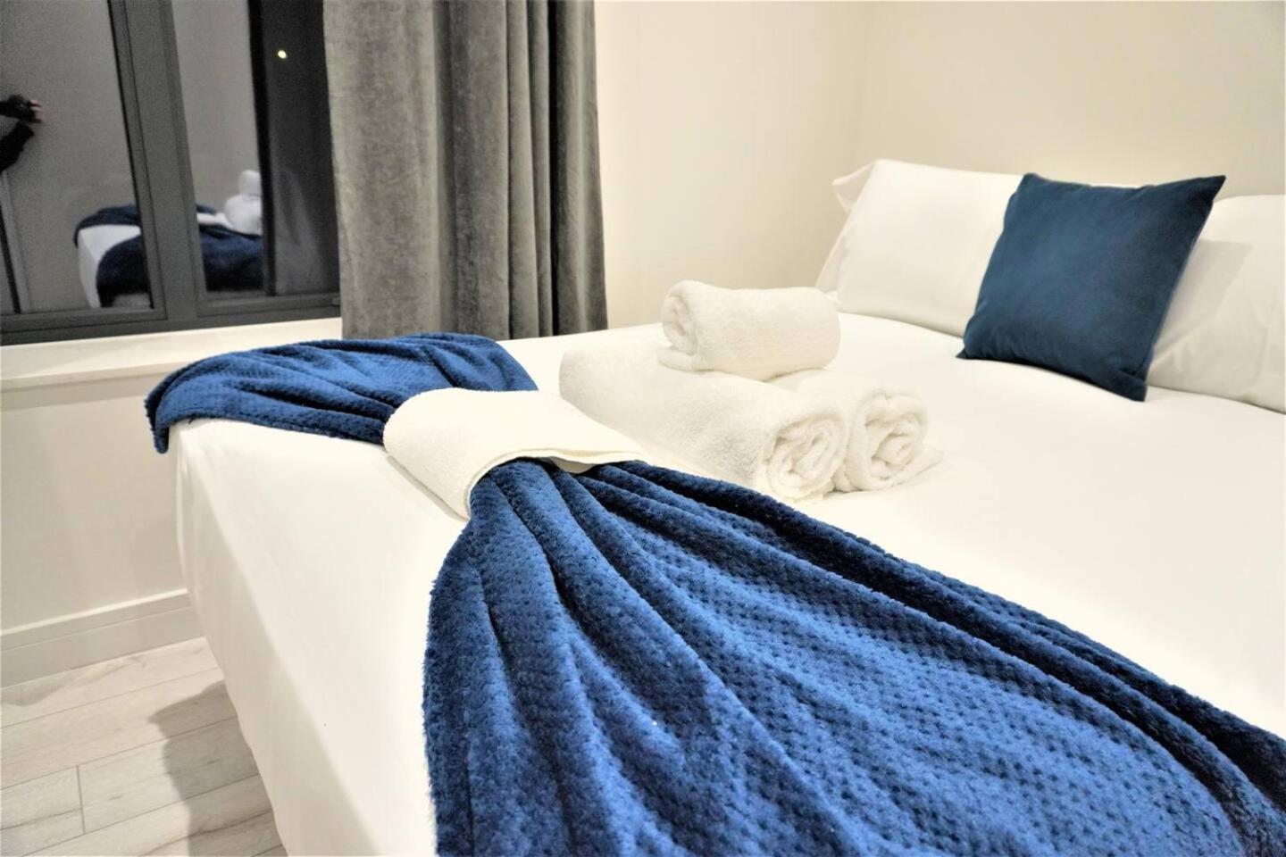 Queens Luxury Apartments Wembley Stadium - لندن المظهر الخارجي الصورة