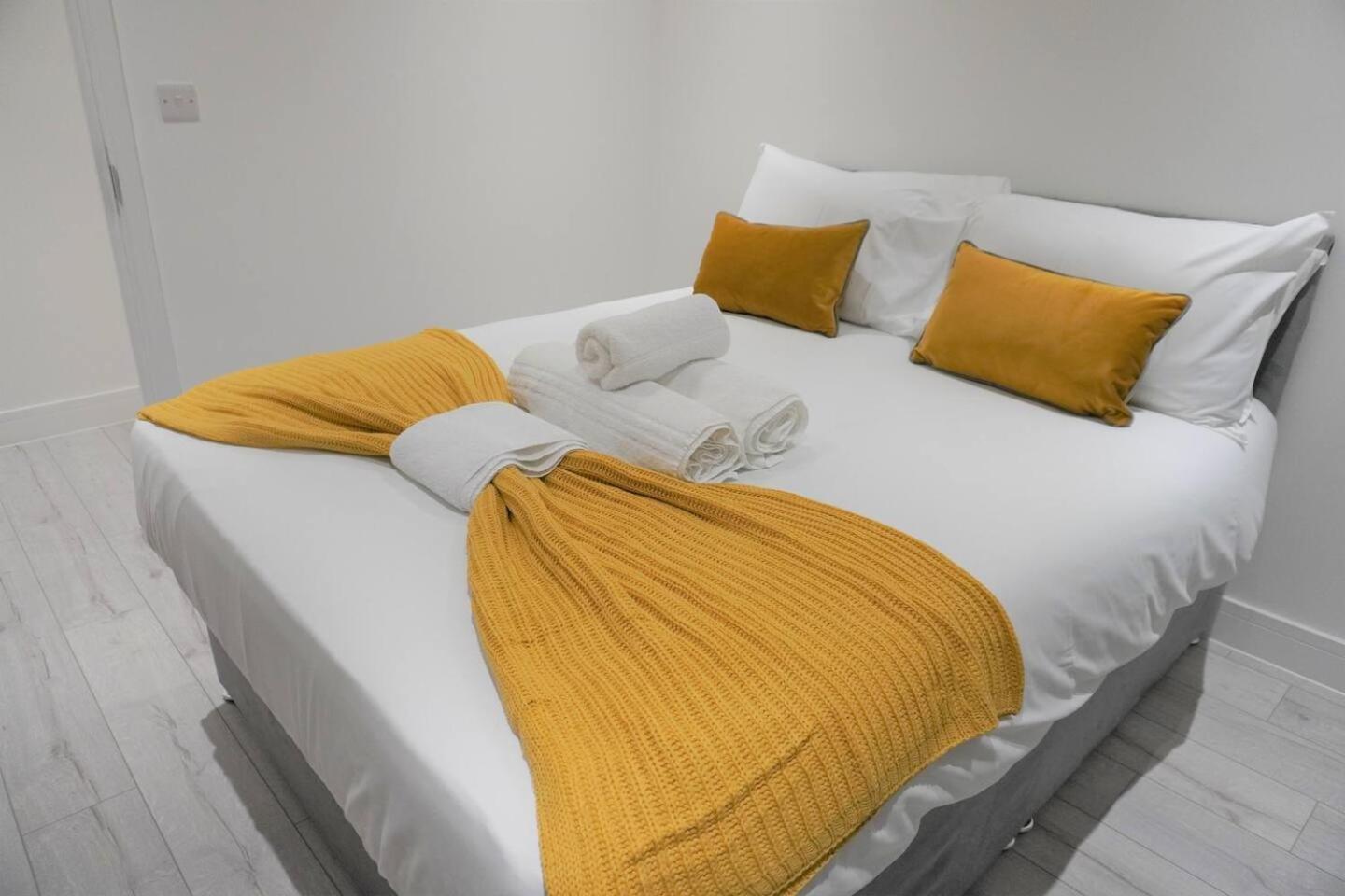 Queens Luxury Apartments Wembley Stadium - لندن المظهر الخارجي الصورة